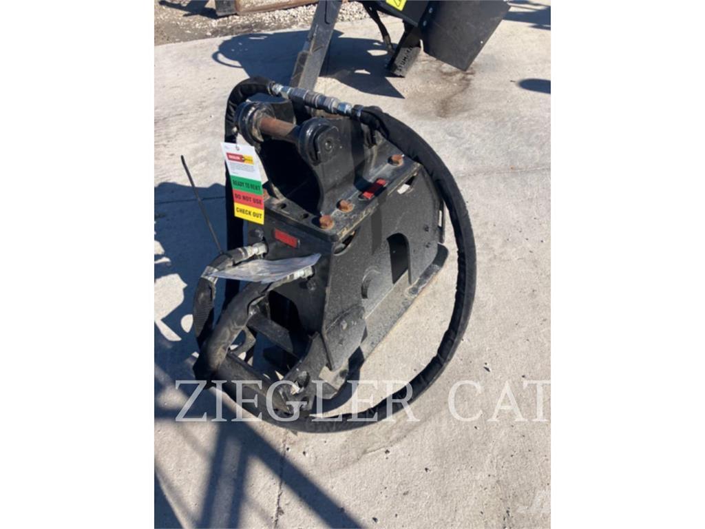 CAT CVP16 Compactadores para terra