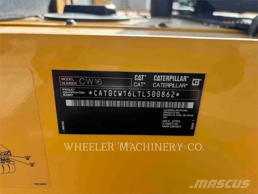 CAT CW16 Cilindros Compactadores de pneus