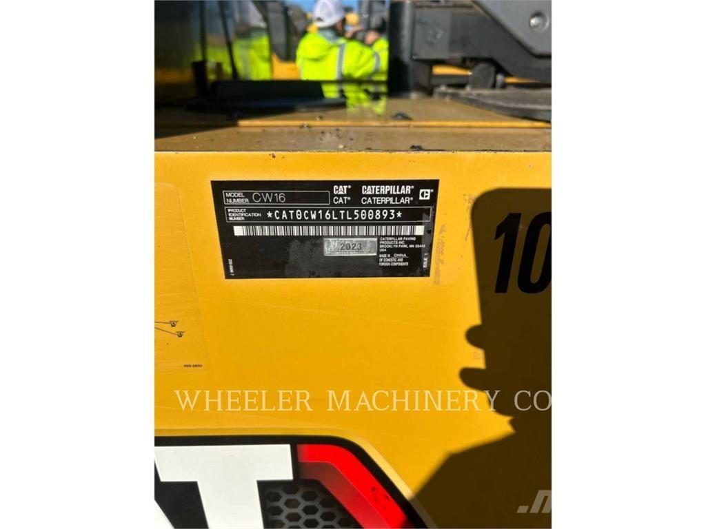 CAT CW16 Cilindros Compactadores de pneus