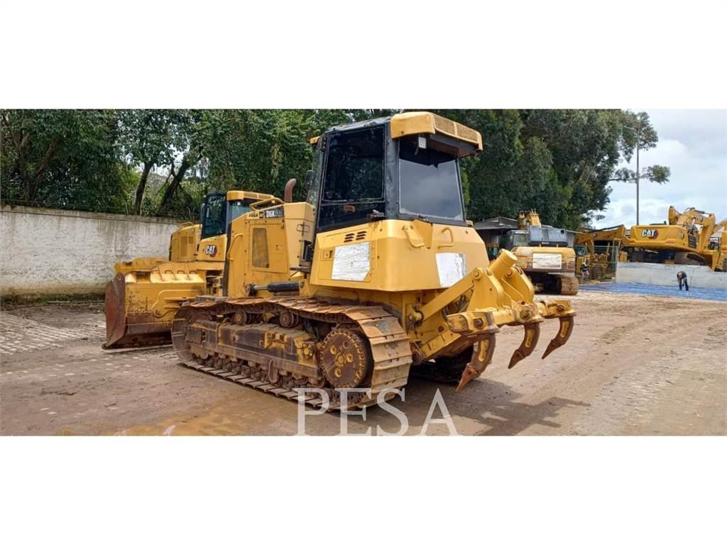 CAT D 6 K2 Dozers - Tratores rastos
