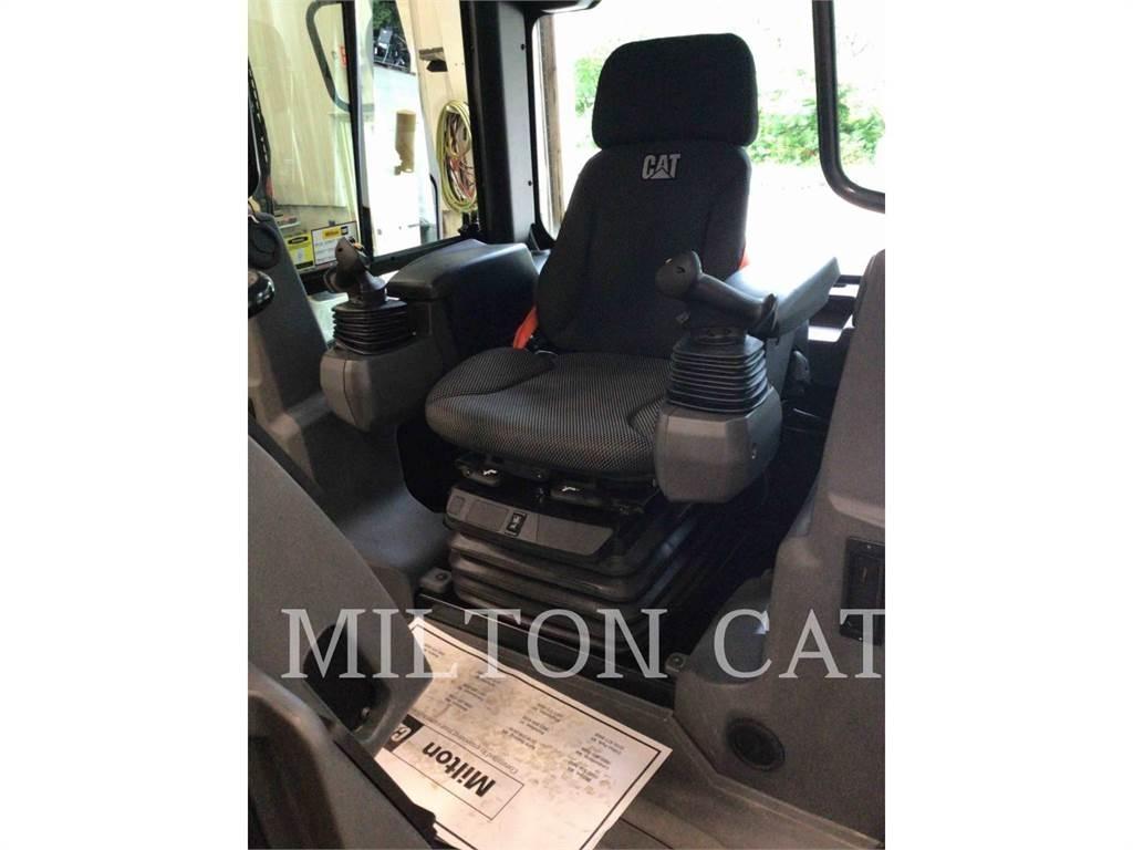 CAT D1 Dozers - Tratores rastos