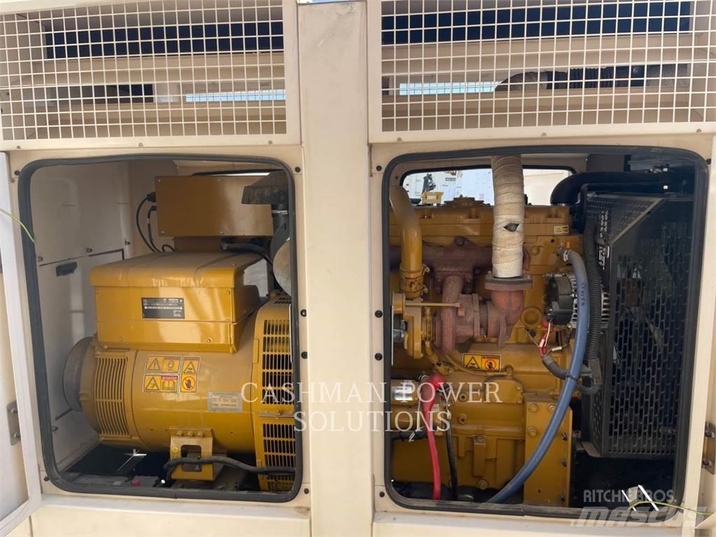 CAT D100 Geradores Diesel