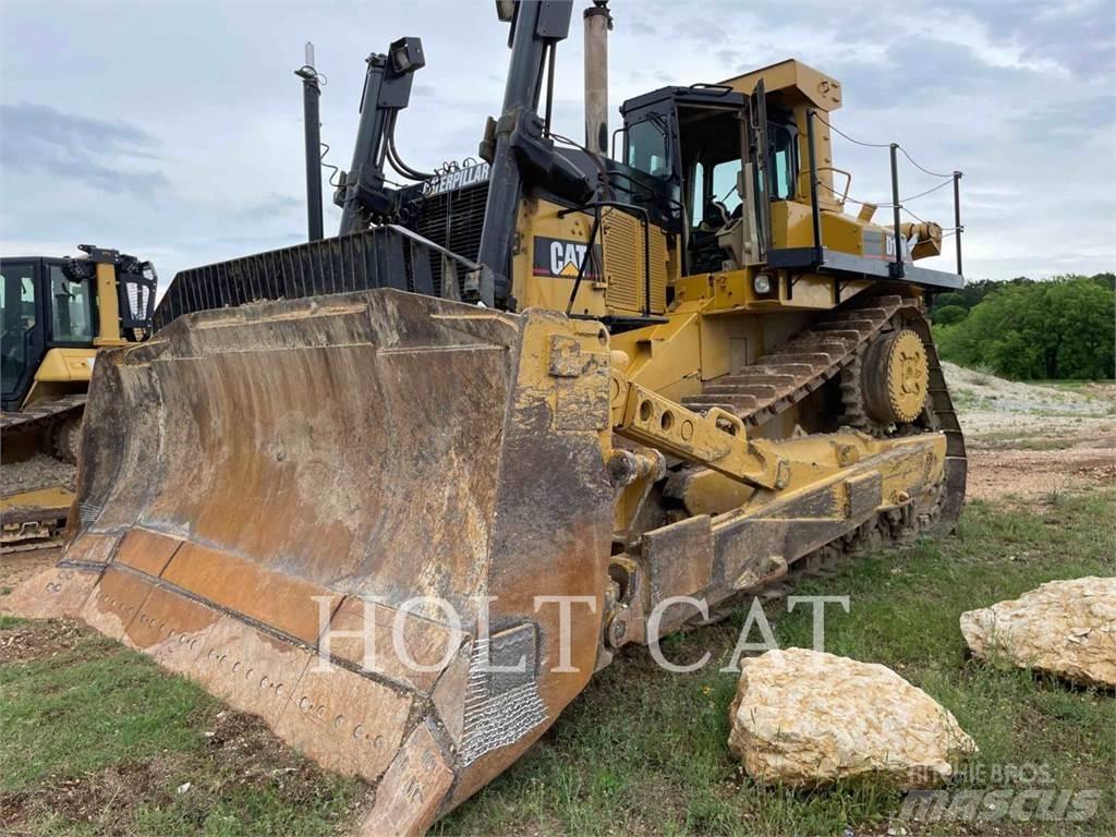 CAT D10N Dozers - Tratores rastos