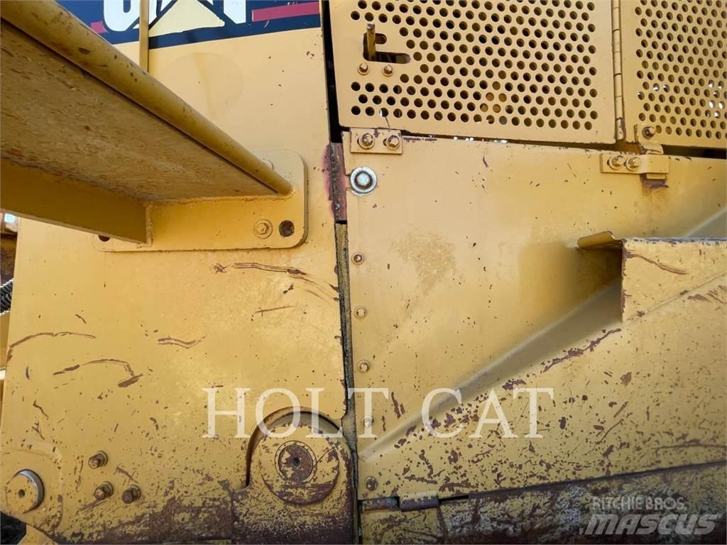 CAT D10R Dozers - Tratores rastos
