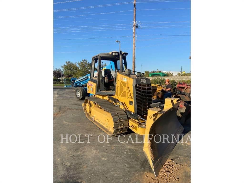 CAT D2 Dozers - Tratores rastos