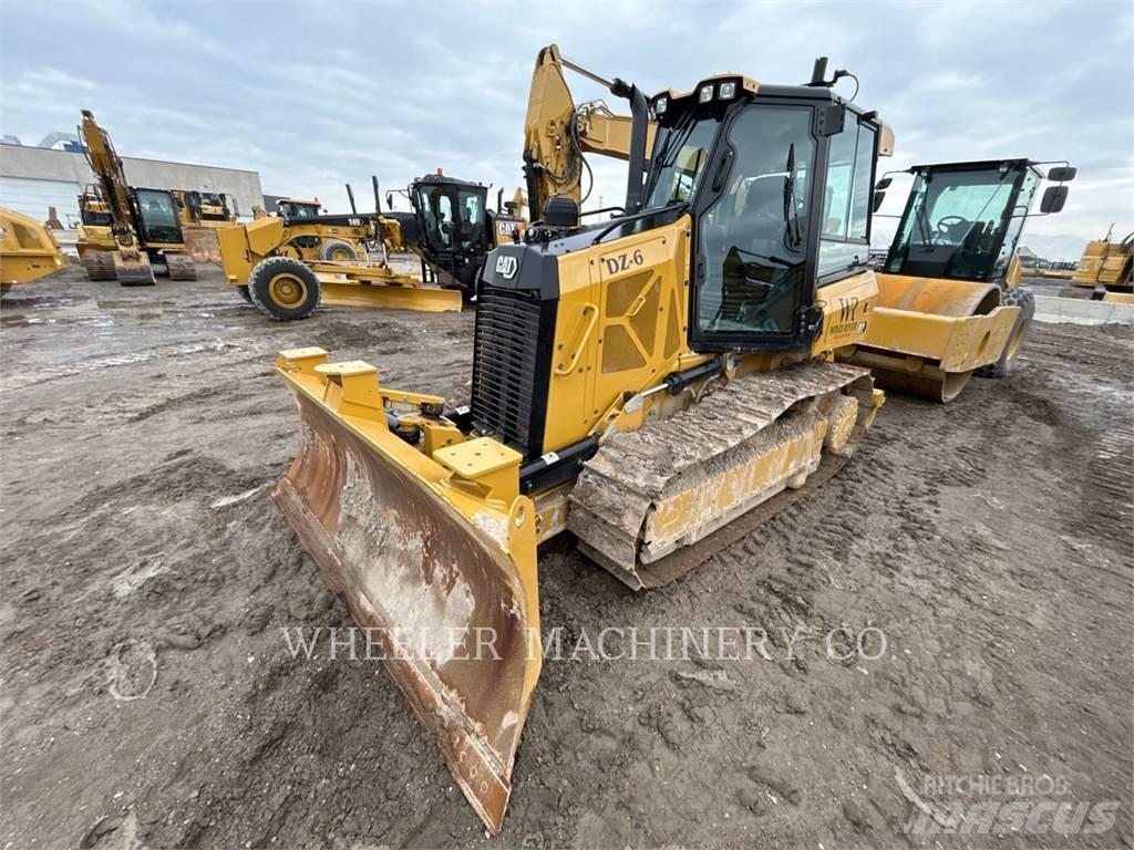 CAT D2 XL Dozers - Tratores rastos
