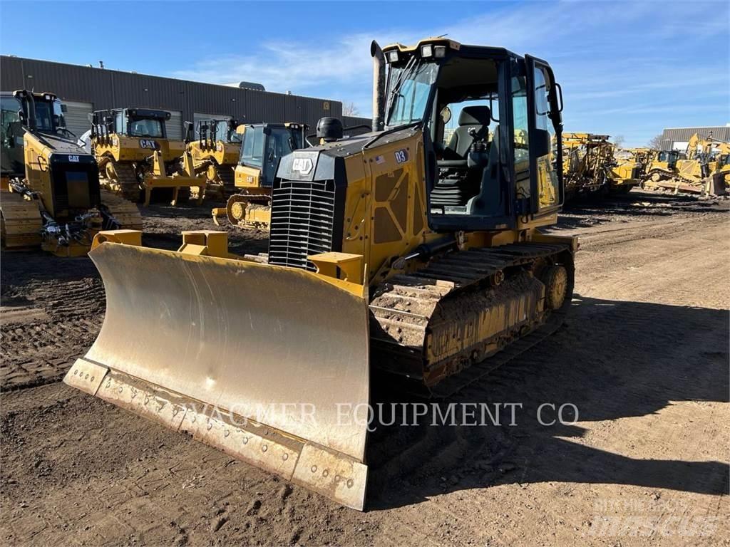 CAT D3 Dozers - Tratores rastos