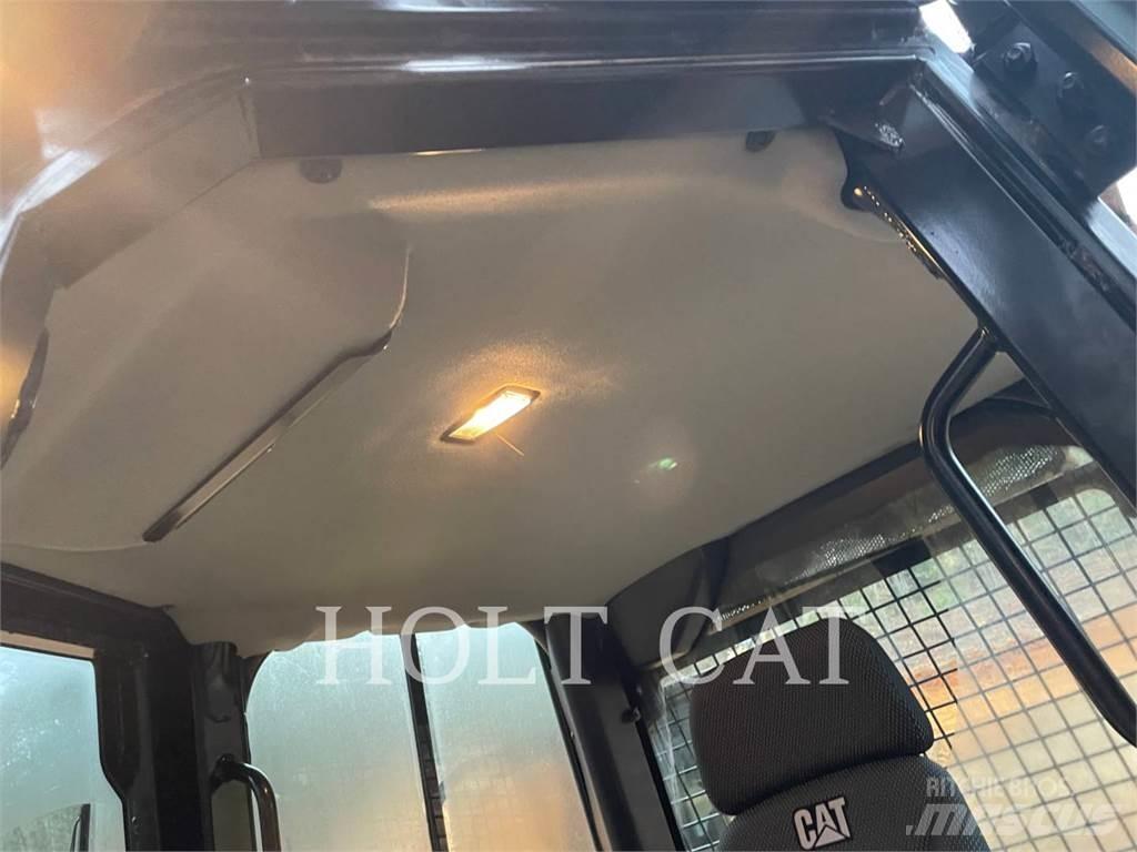 CAT D3-12LGP Dozers - Tratores rastos