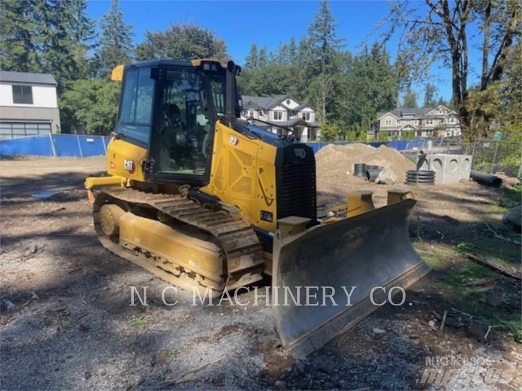 CAT D3 CB Dozers - Tratores rastos