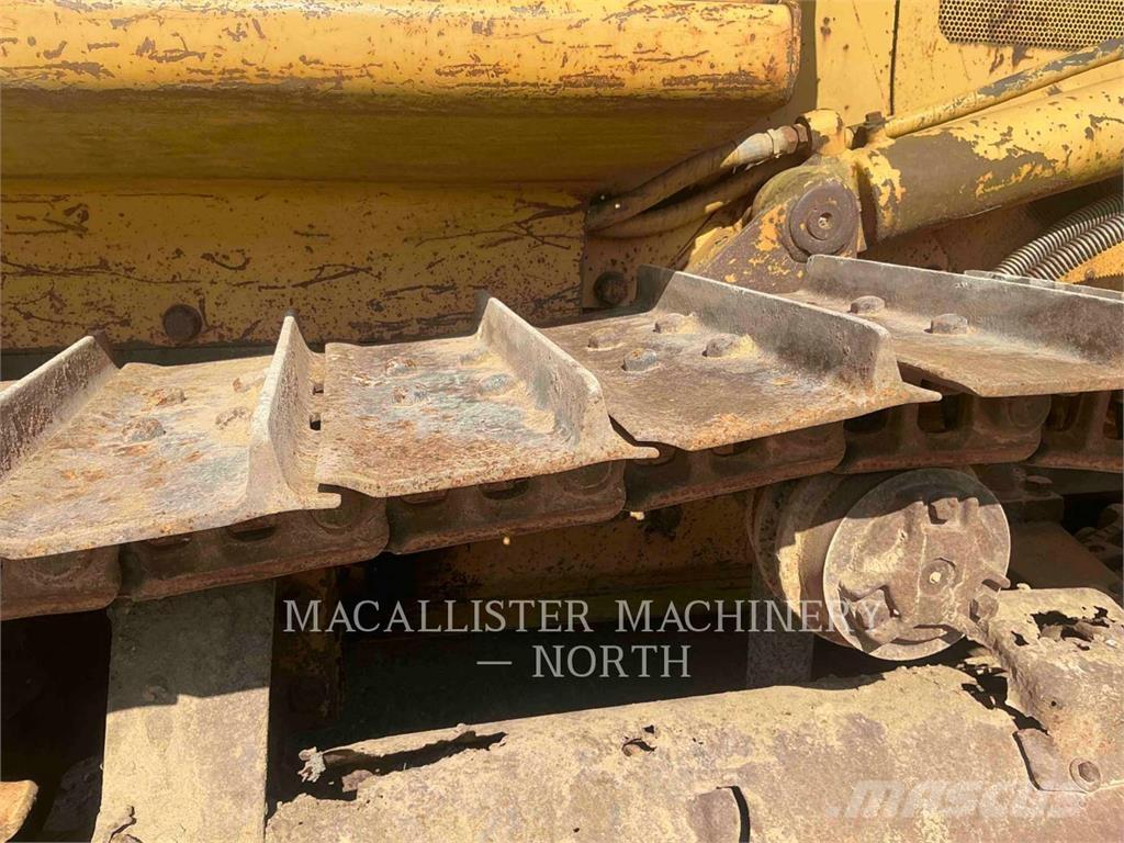 CAT D3C Dozers - Tratores rastos