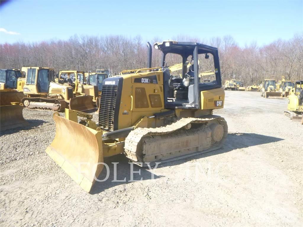 CAT D3K2XL Dozers - Tratores rastos