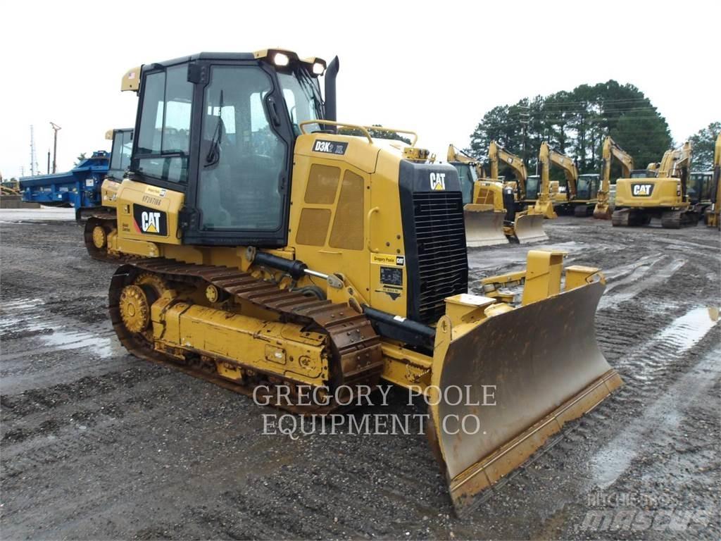 CAT D3K2XL Dozers - Tratores rastos