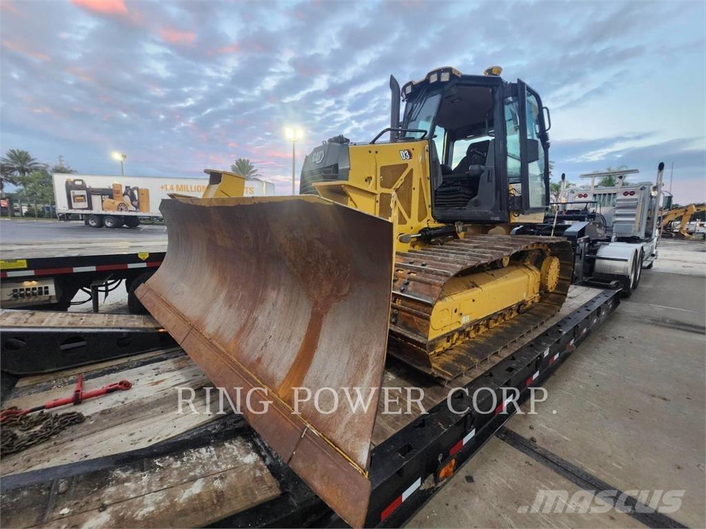 CAT D3LGPEW Dozers - Tratores rastos