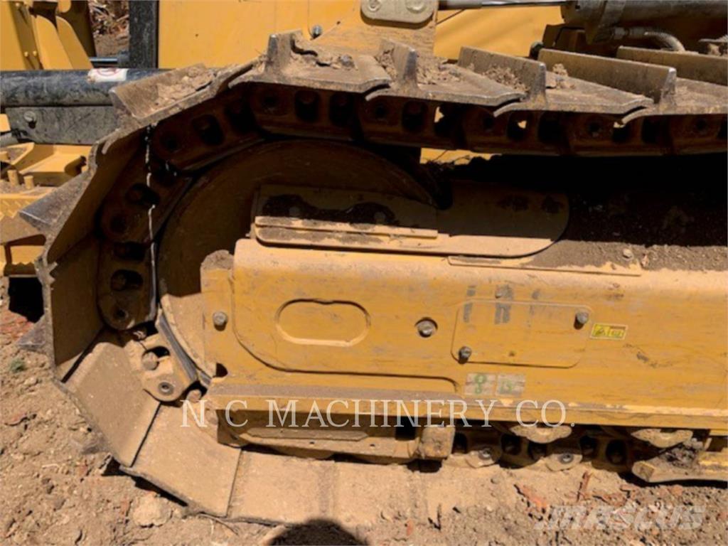 CAT D3XLCB Dozers - Tratores rastos