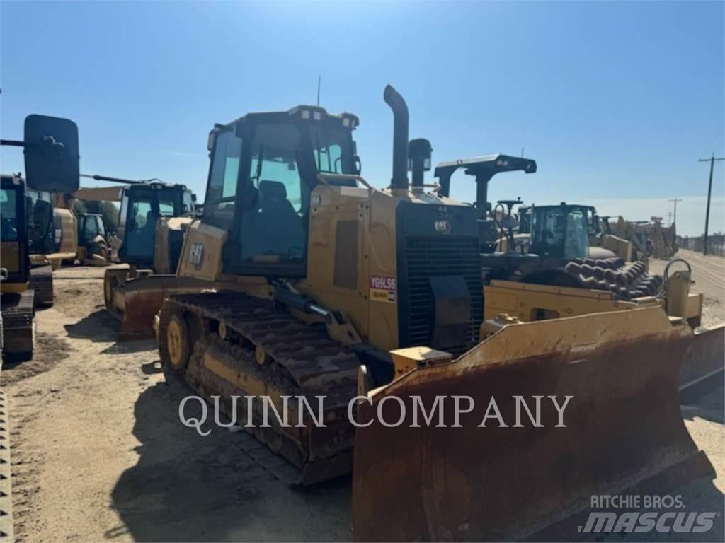 CAT D4 Dozers - Tratores rastos