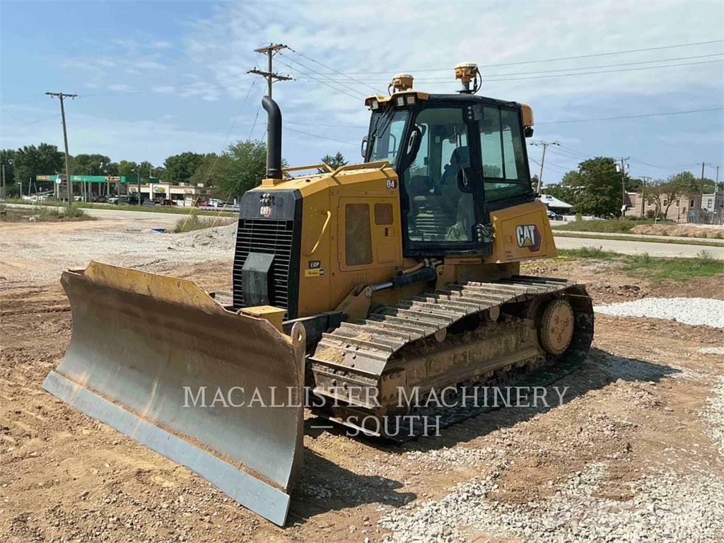 CAT D4 Dozers - Tratores rastos