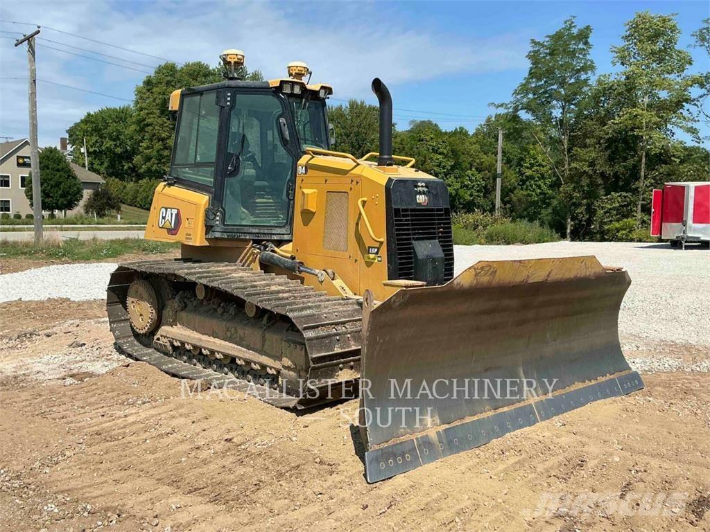 CAT D4 Dozers - Tratores rastos