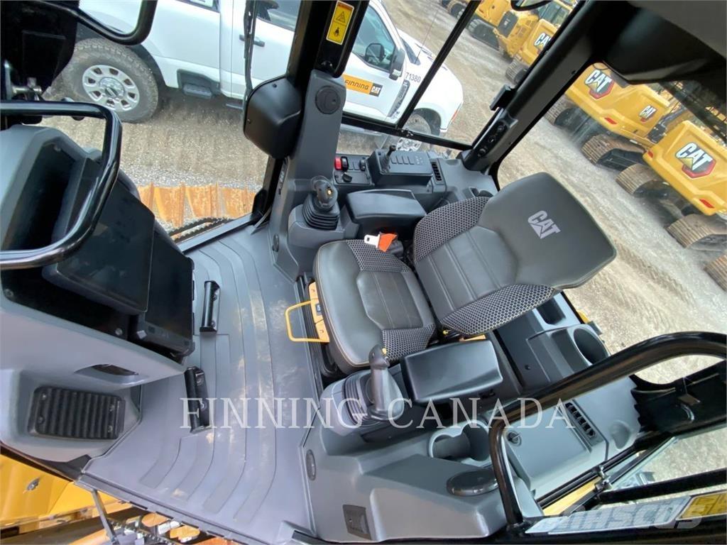 CAT D4-16 LGP Dozers - Tratores rastos