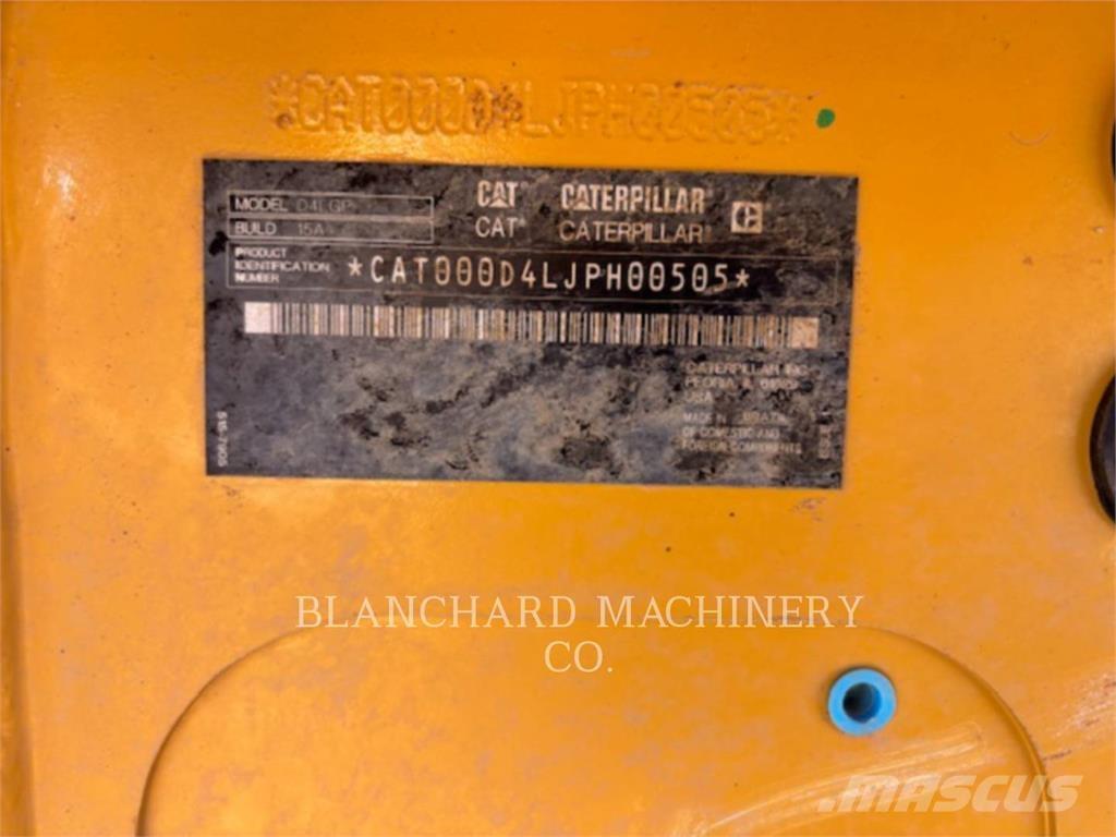 CAT D4 LGP Dozers - Tratores rastos