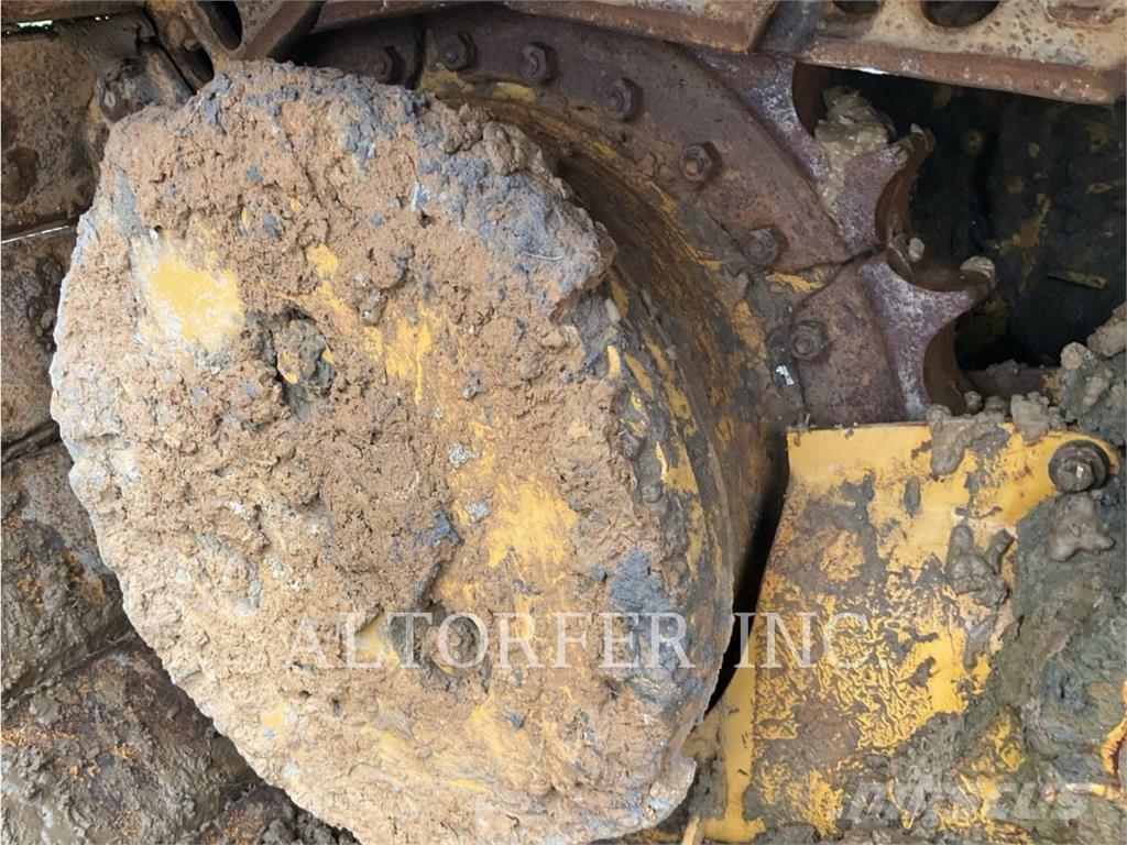 CAT D4 LGP 3D Dozers - Tratores rastos