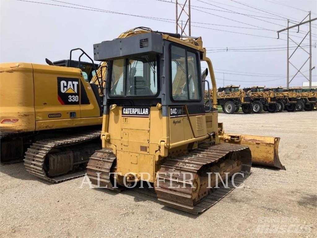 CAT D4CIIILGP Dozers - Tratores rastos