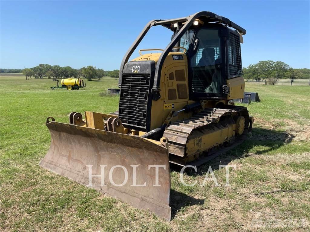 CAT D4K2XL Dozers - Tratores rastos