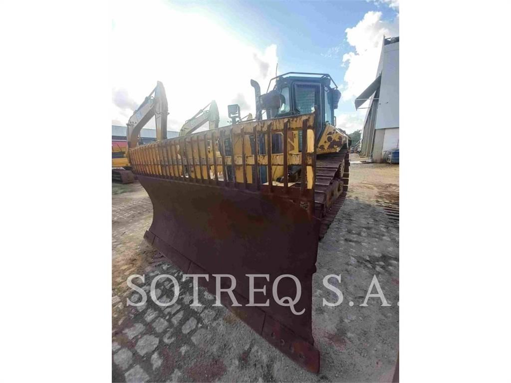 CAT D5 Dozers - Tratores rastos