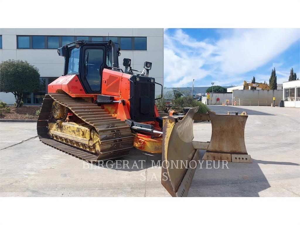CAT D5 Dozers - Tratores rastos