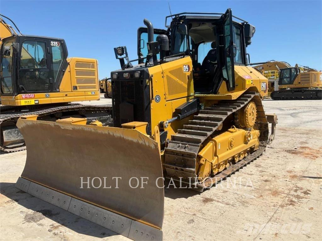 CAT D5 Dozers - Tratores rastos
