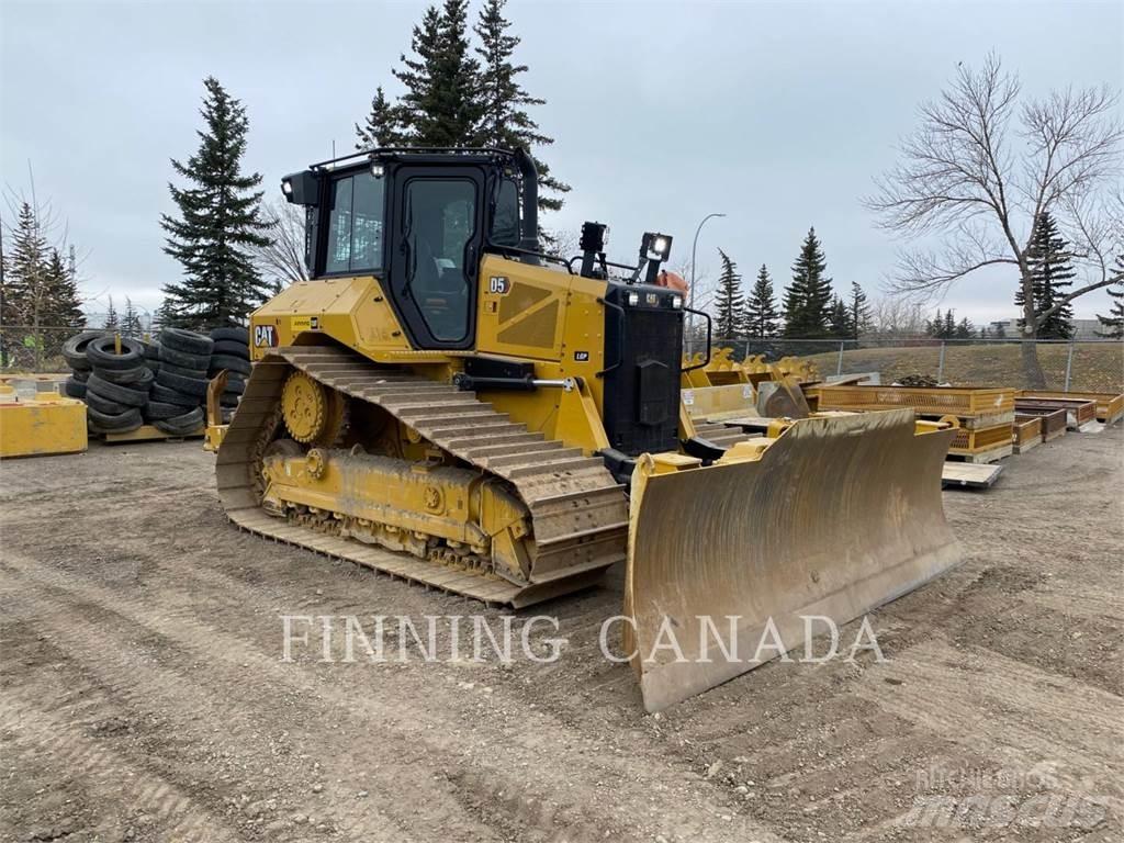 CAT D5-17 Dozers - Tratores rastos