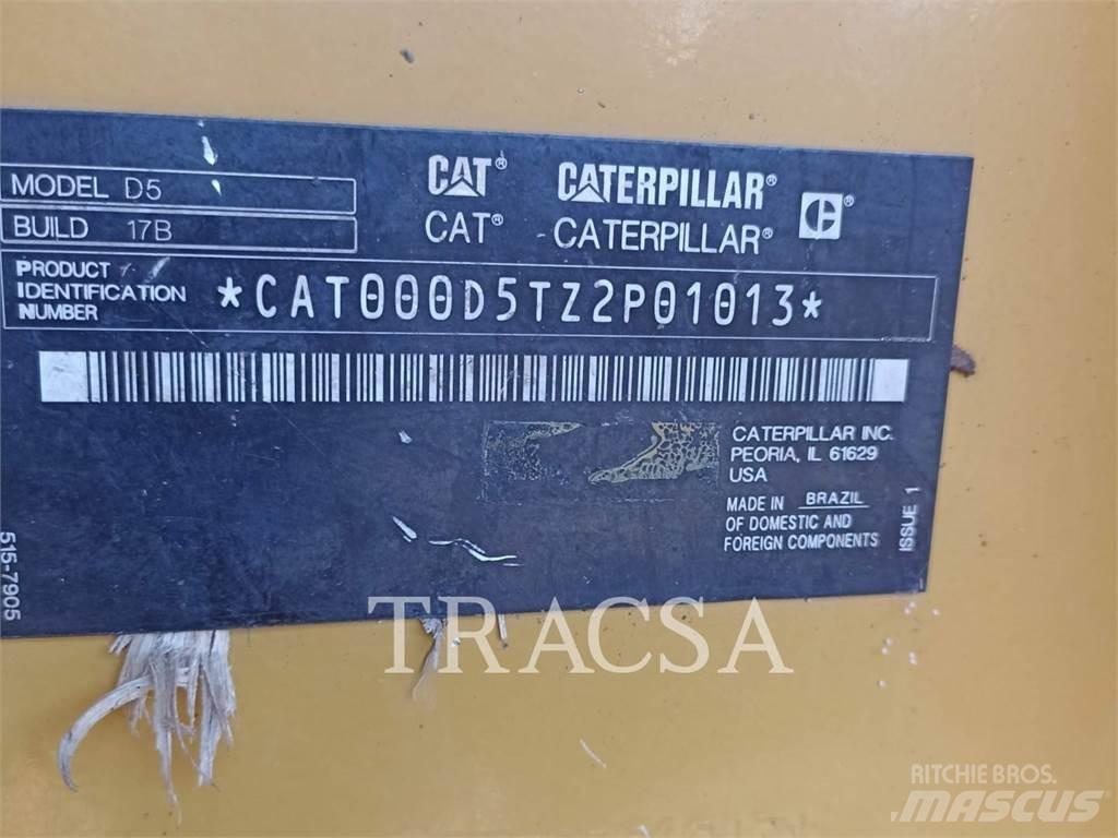 CAT D5-17 Dozers - Tratores rastos
