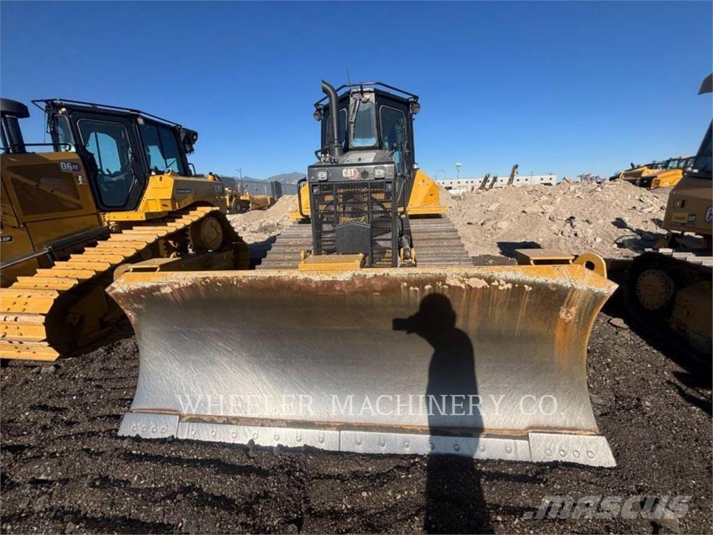 CAT D5-17 XL Dozers - Tratores rastos