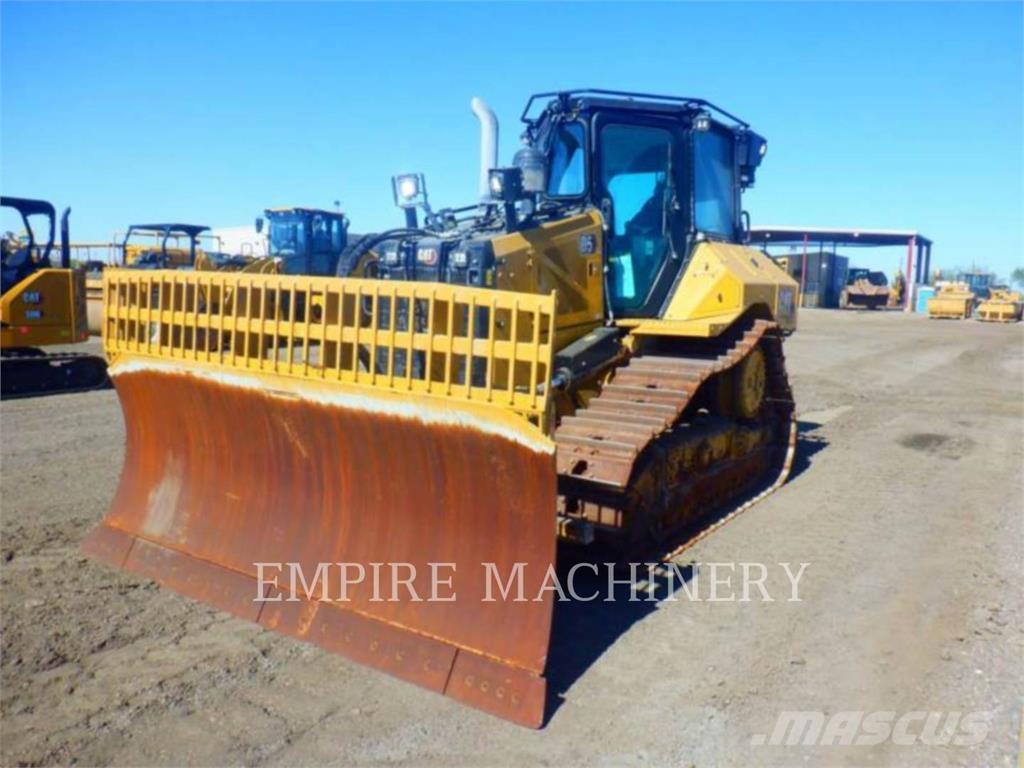 CAT D5-17VP Dozers - Tratores rastos