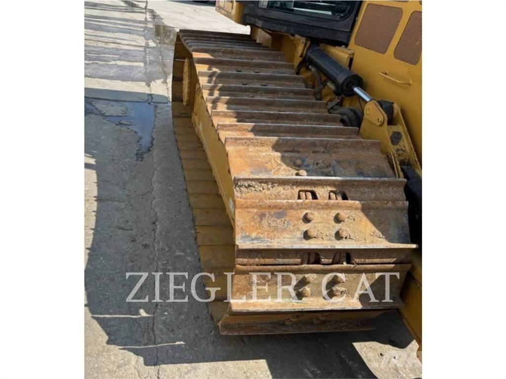 CAT D5K Dozers - Tratores rastos