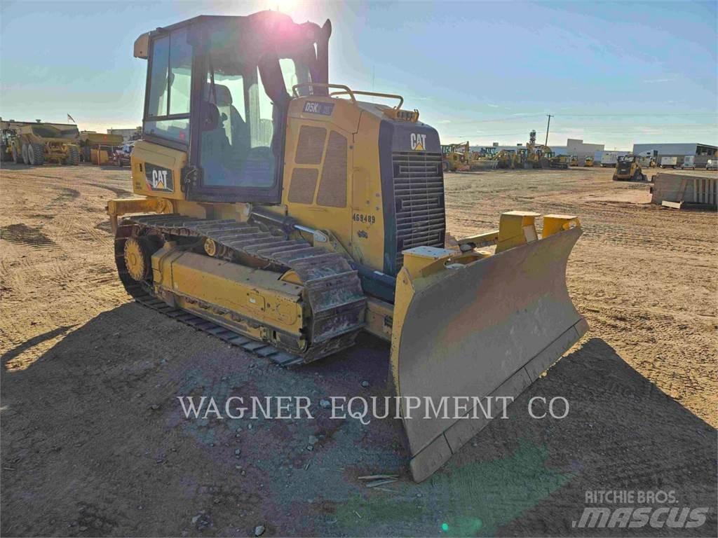 CAT D5K2 Dozers - Tratores rastos