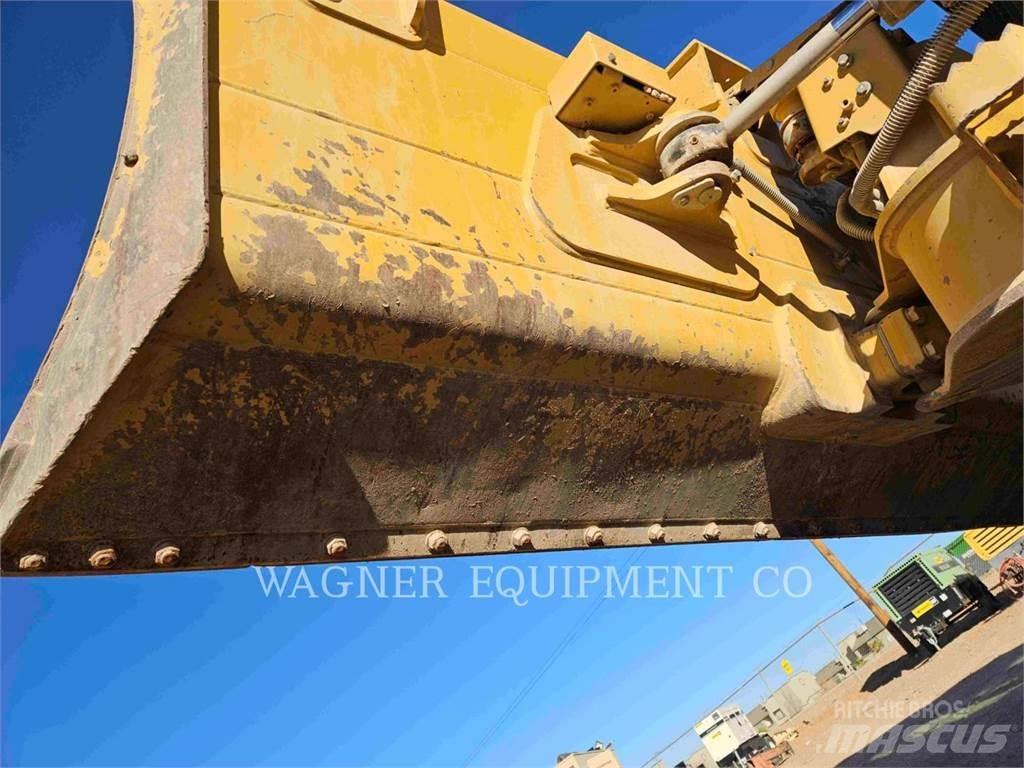 CAT D5K2 Dozers - Tratores rastos