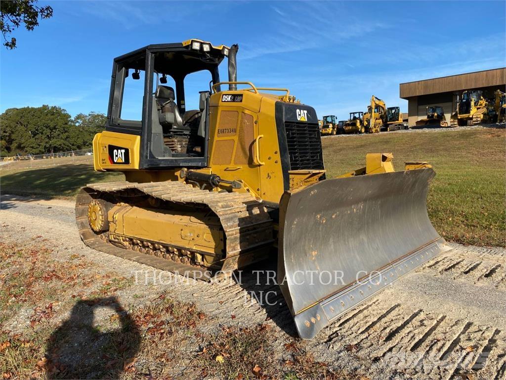 CAT D5K2 LGP Dozers - Tratores rastos