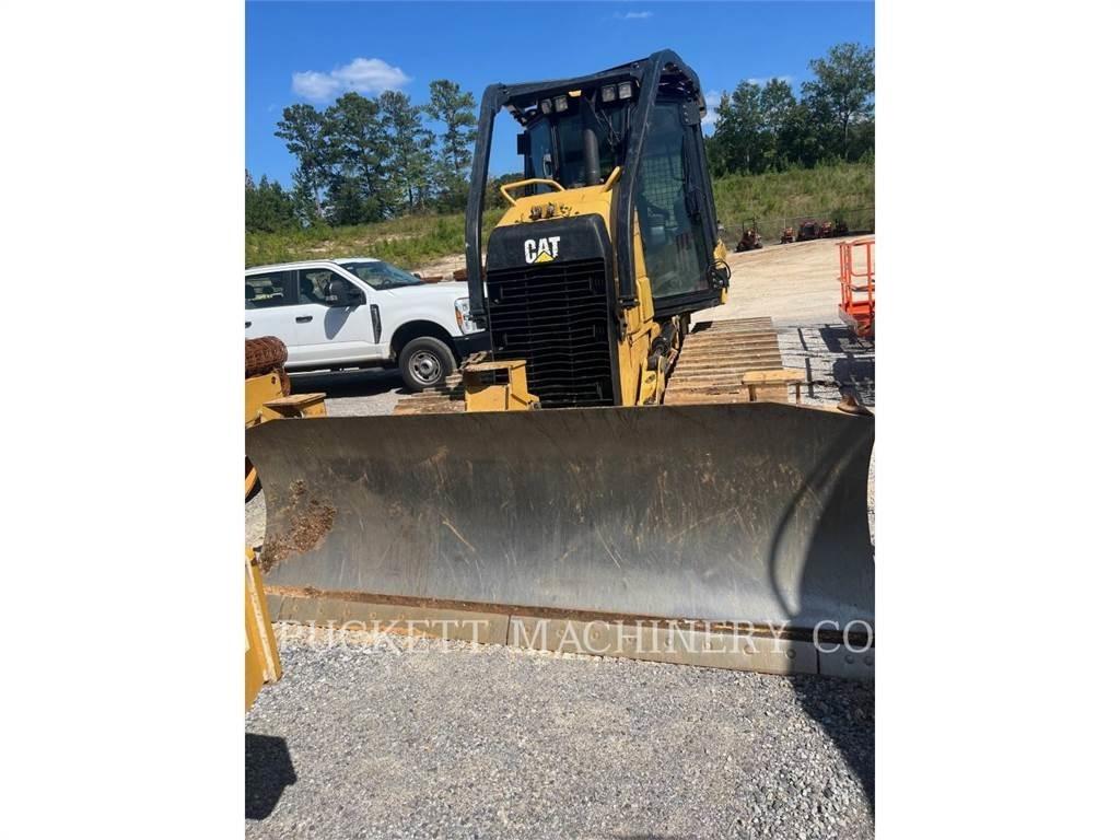 CAT D5K2LGP Dozers - Tratores rastos