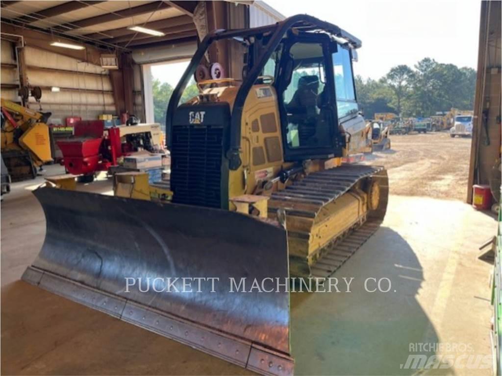 CAT D5K2LGP Dozers - Tratores rastos