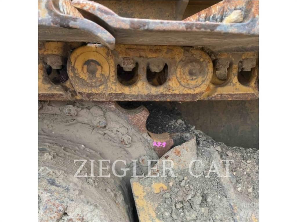 CAT D5K2LGP Dozers - Tratores rastos