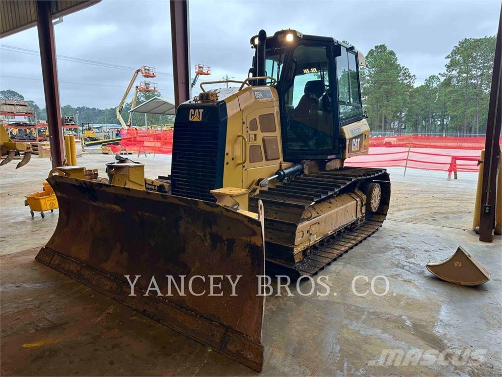 CAT D5K2LGP Dozers - Tratores rastos