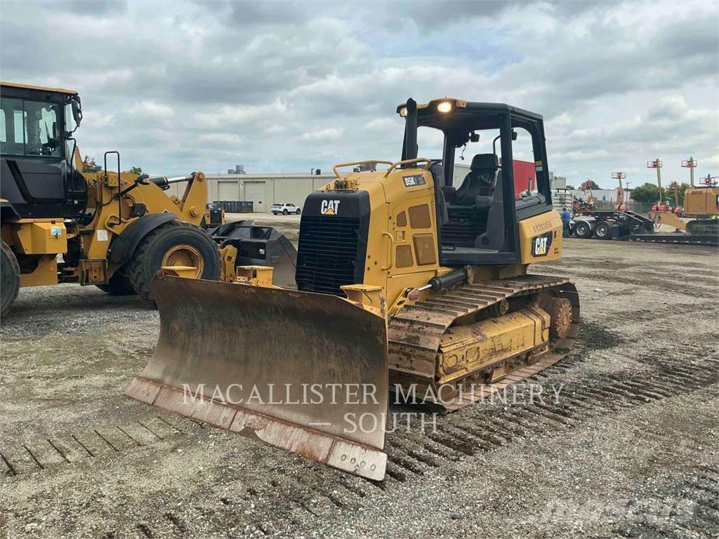 CAT D5K2XL Dozers - Tratores rastos