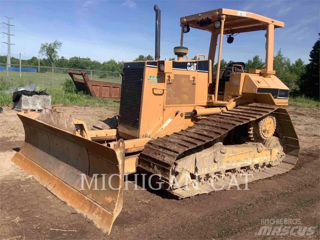 CAT D5ML Dozers - Tratores rastos