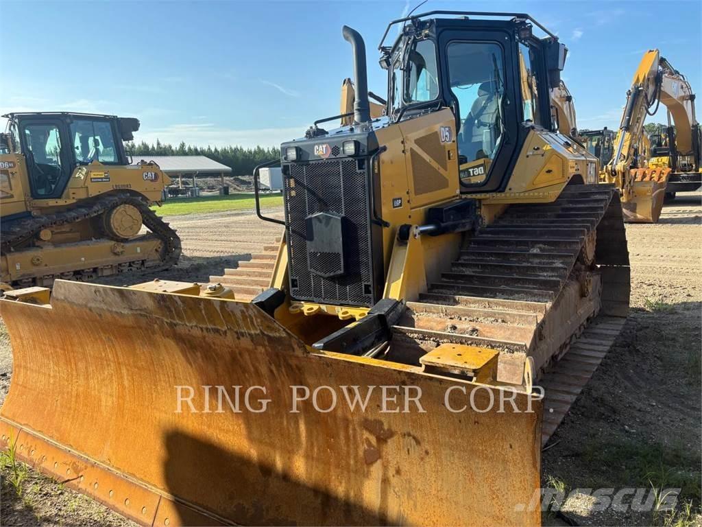 CAT D5VPEW Dozers - Tratores rastos