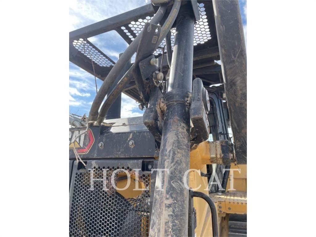 CAT D6 Dozers - Tratores rastos