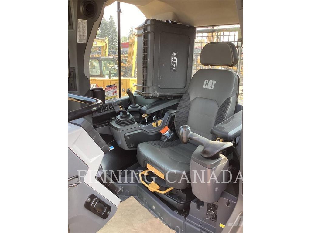 CAT D6-20 Dozers - Tratores rastos