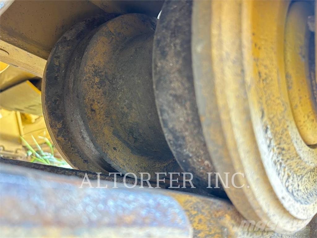 CAT D6-20XE SU Dozers - Tratores rastos