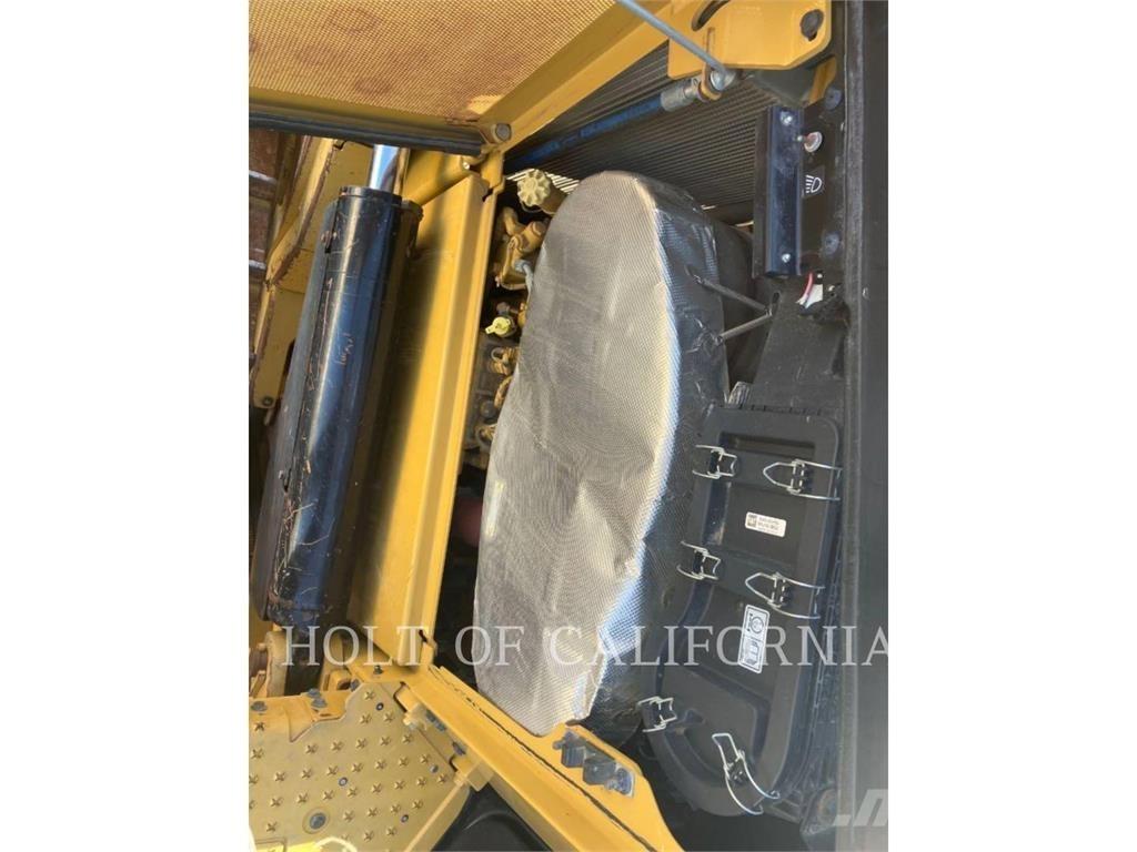 CAT D6 3D Dozers - Tratores rastos