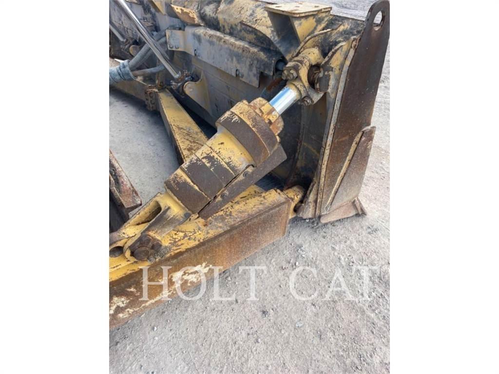 CAT D6 LGP Dozers - Tratores rastos