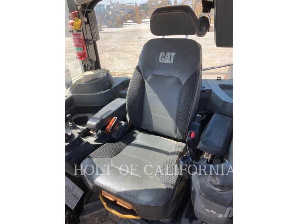 CAT D6 PA 3D Dozers - Tratores rastos
